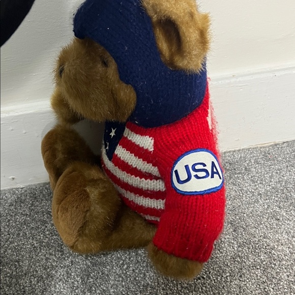 Vintage 1990s Celebrate USA Teddy Bear Plush Red White Blue Knit Sweater Hoodie - Picture 2 of 4
